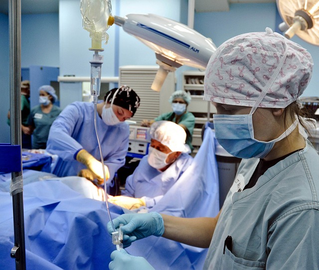 Ataque a hospitais de Londres impediu 800 cirurgias